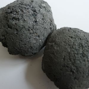 China Black Silicon Carbide SiC Briquette for Steelmaking and Foundry